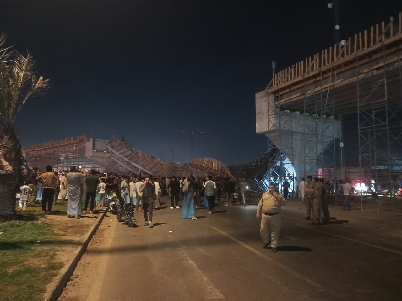 انهيار الجسر انهيار الجسر