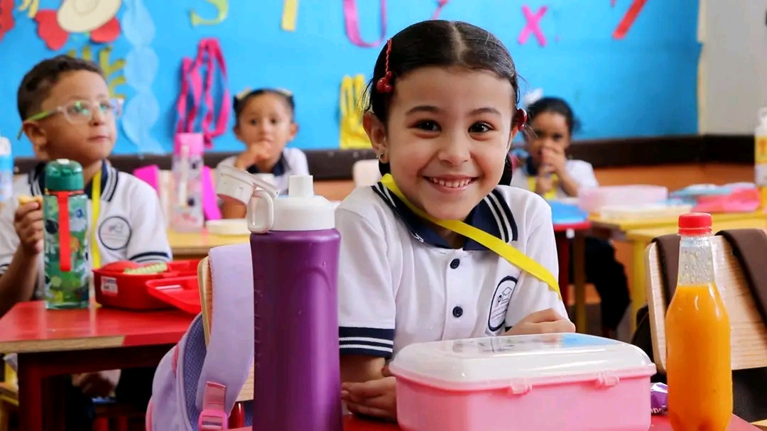 أول يوم دراسي بالمدرسة الرسمية الدولية فى الوادى الجديد (10)