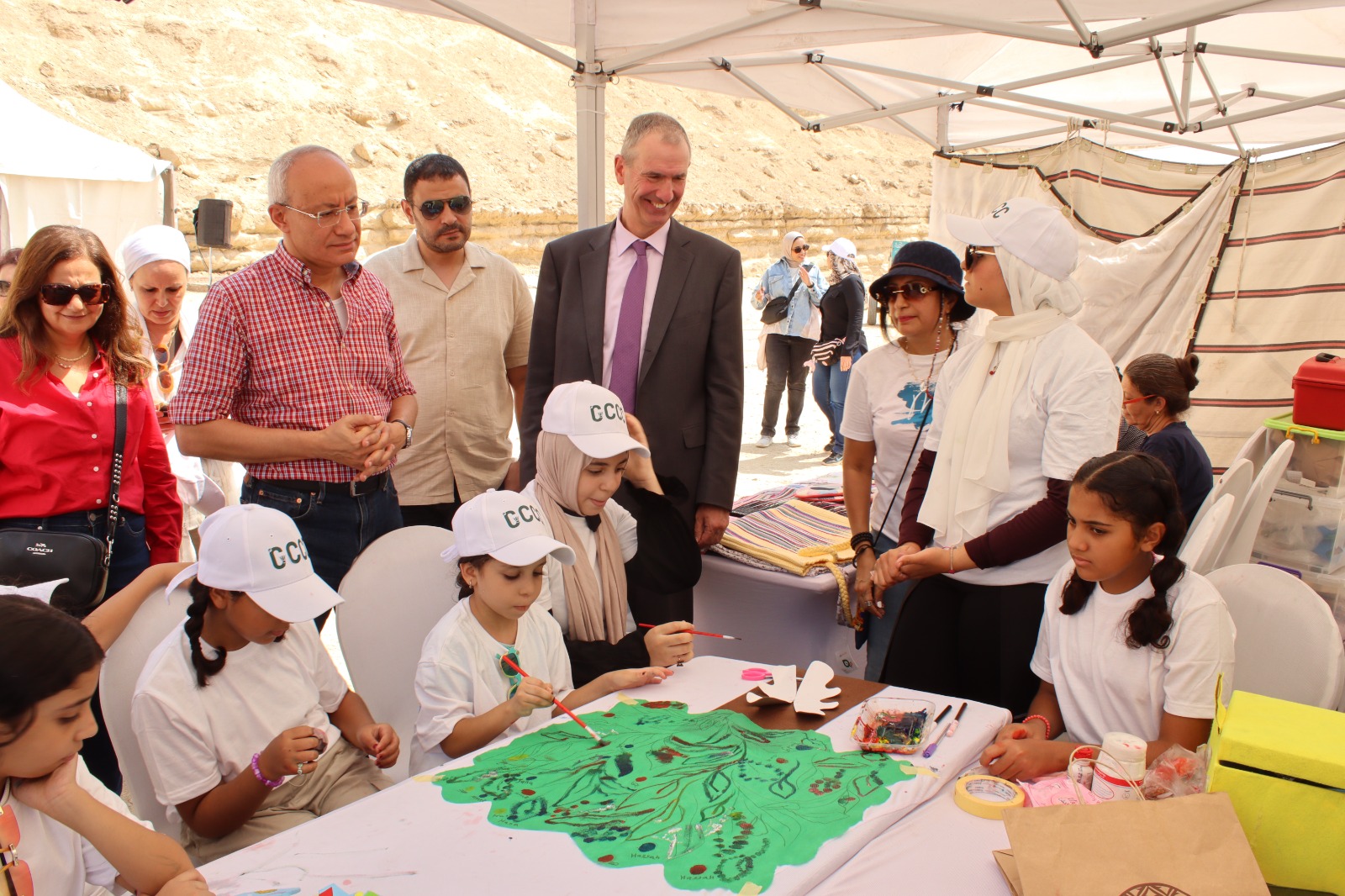 059f30cc-4b2b-41fc-b486-20d946cb422c