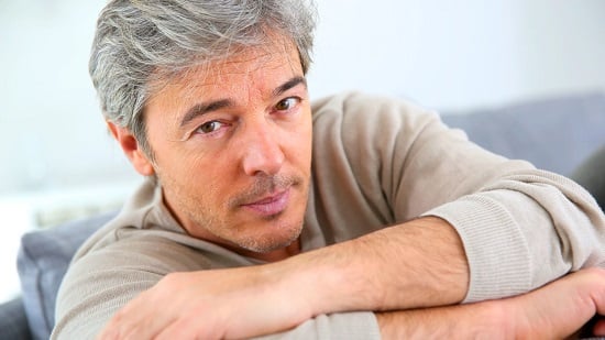 علامات التقدم في السن علامات التقدم في السن
