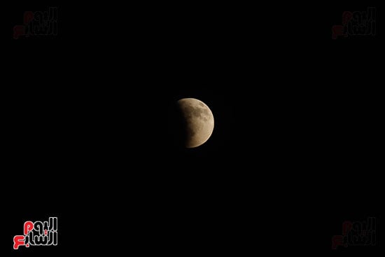 خسوف القمر (2)
