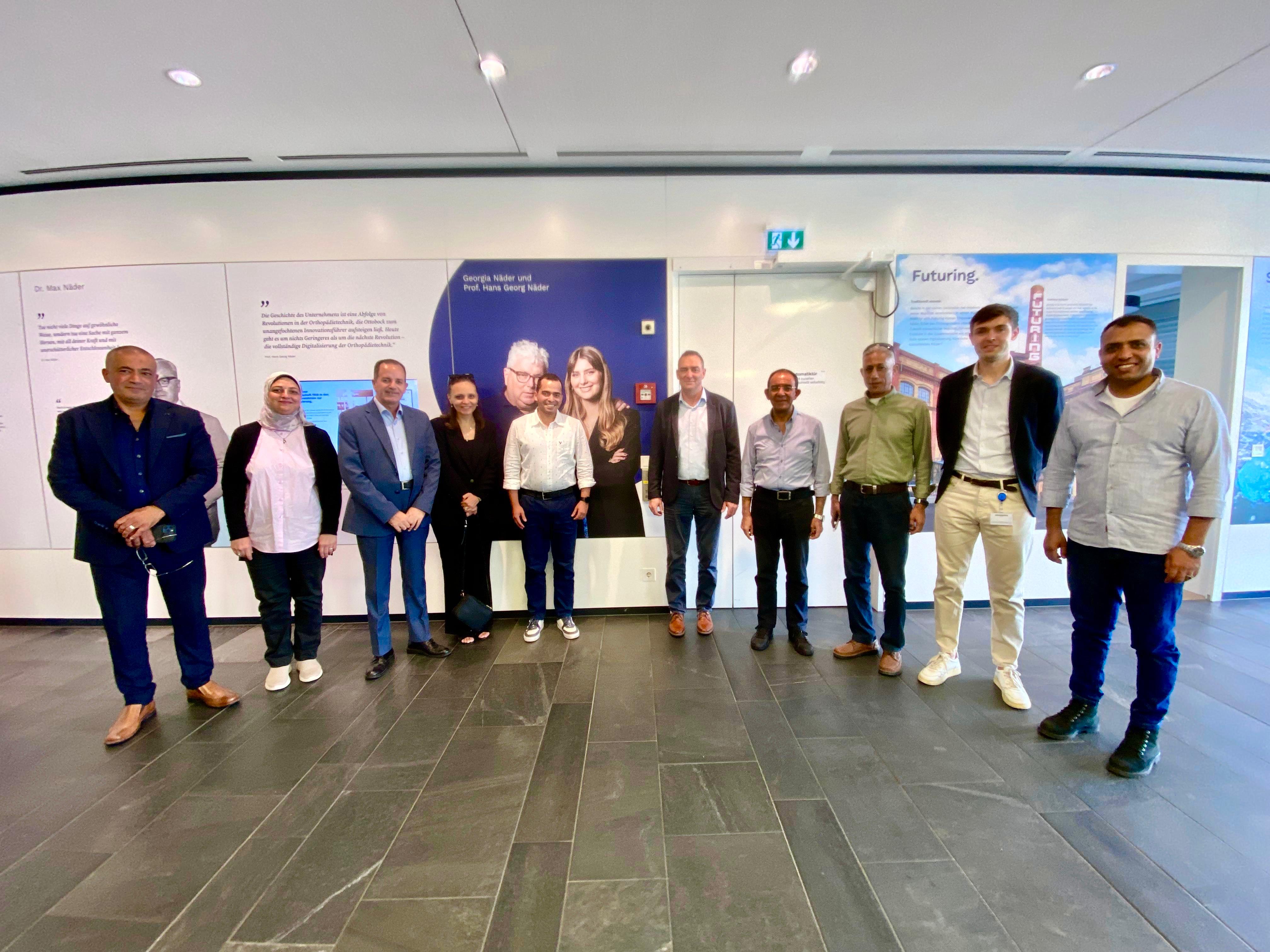 وفد وزارة التضامن  يزور ألمانيا لمتابعة مشروع توطين صناعة الأطراف الصناعية في مصر