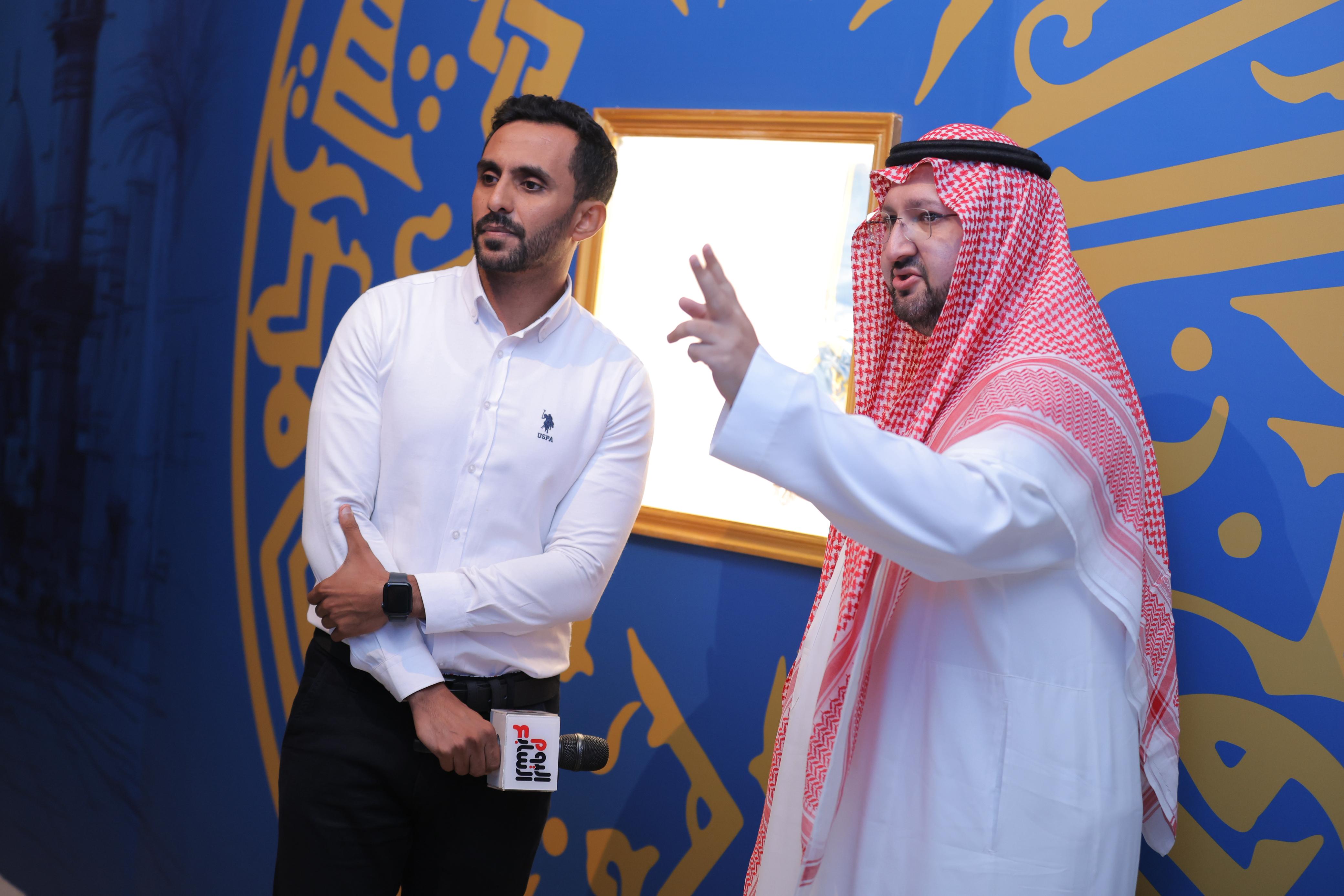 جانب من المعرض