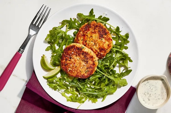 بان كيك السلمون