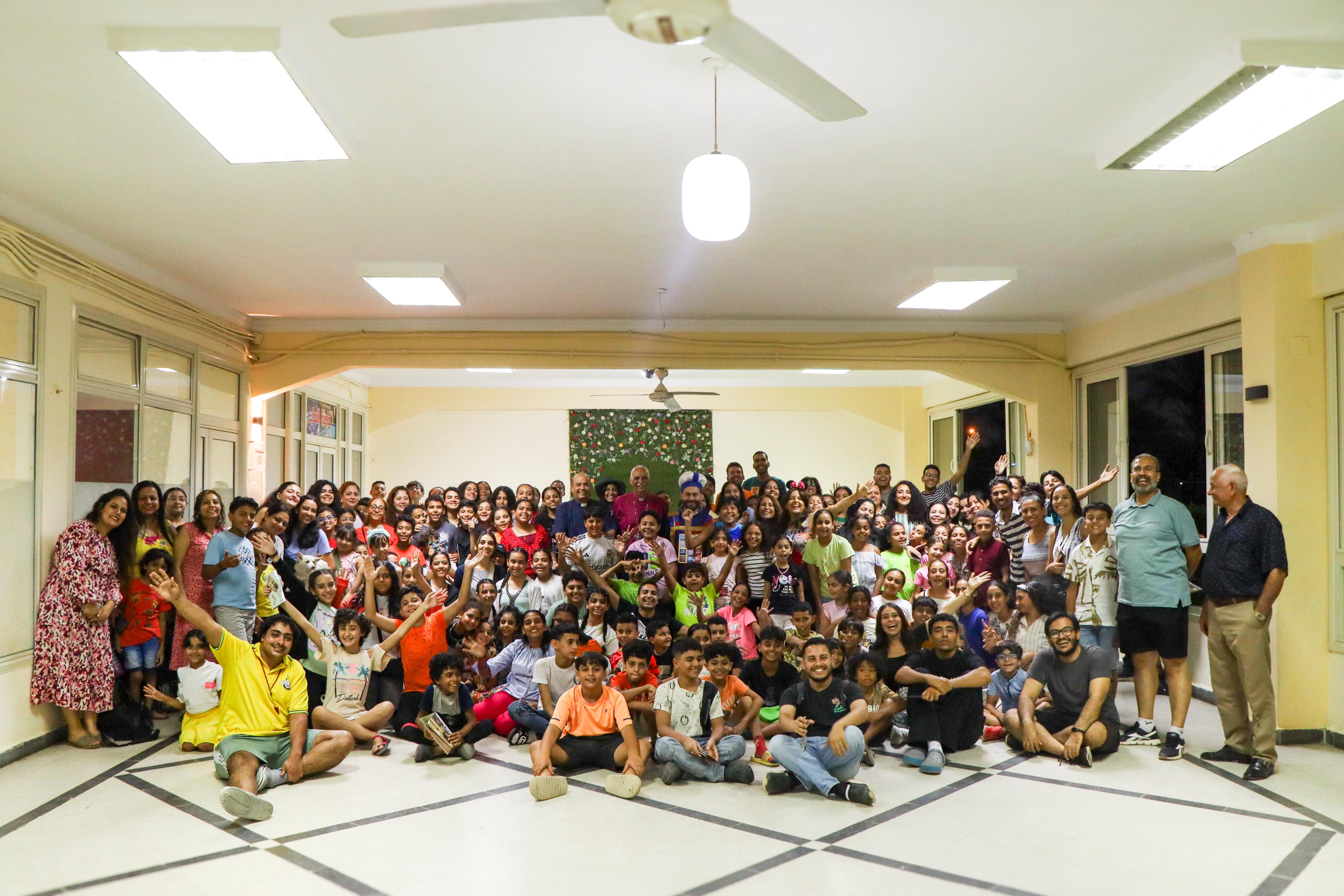 رئيس أساقفة الكنيسة الأسقفية يزور مؤتمر مدارس الأحد التابع للأبروشية