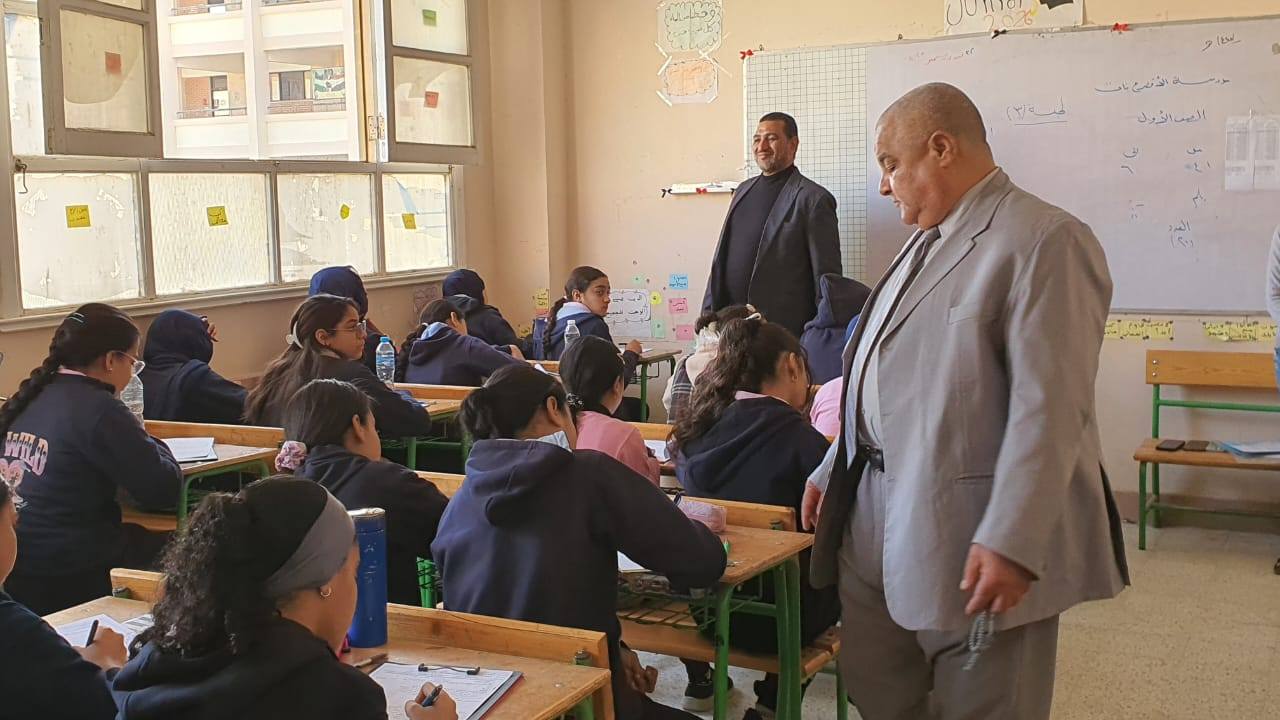 انطلاق فعاليات إمتحانات الفصل الدراسي الأول لصفوف النقل بالأقصر