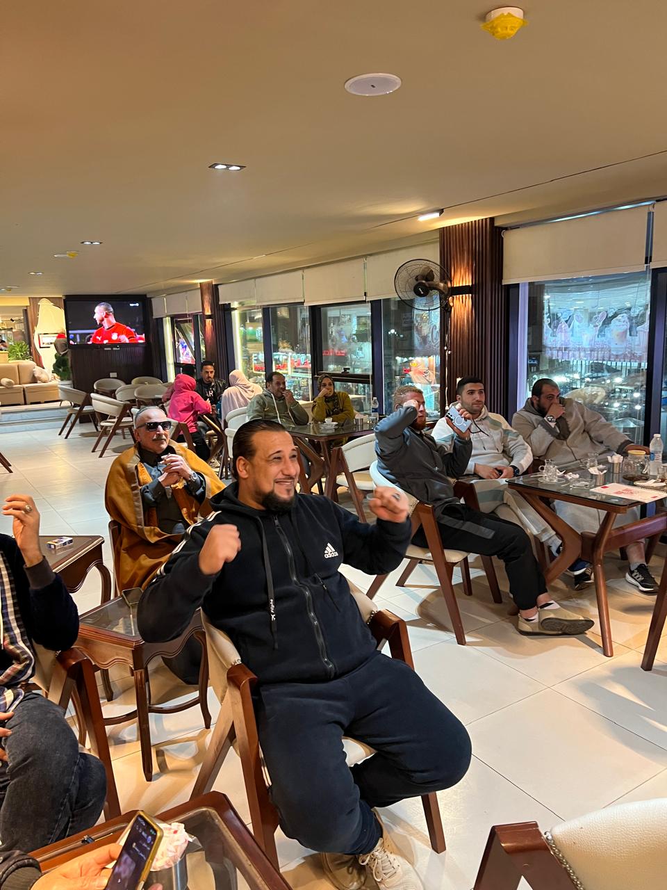 جانب من التشجيع