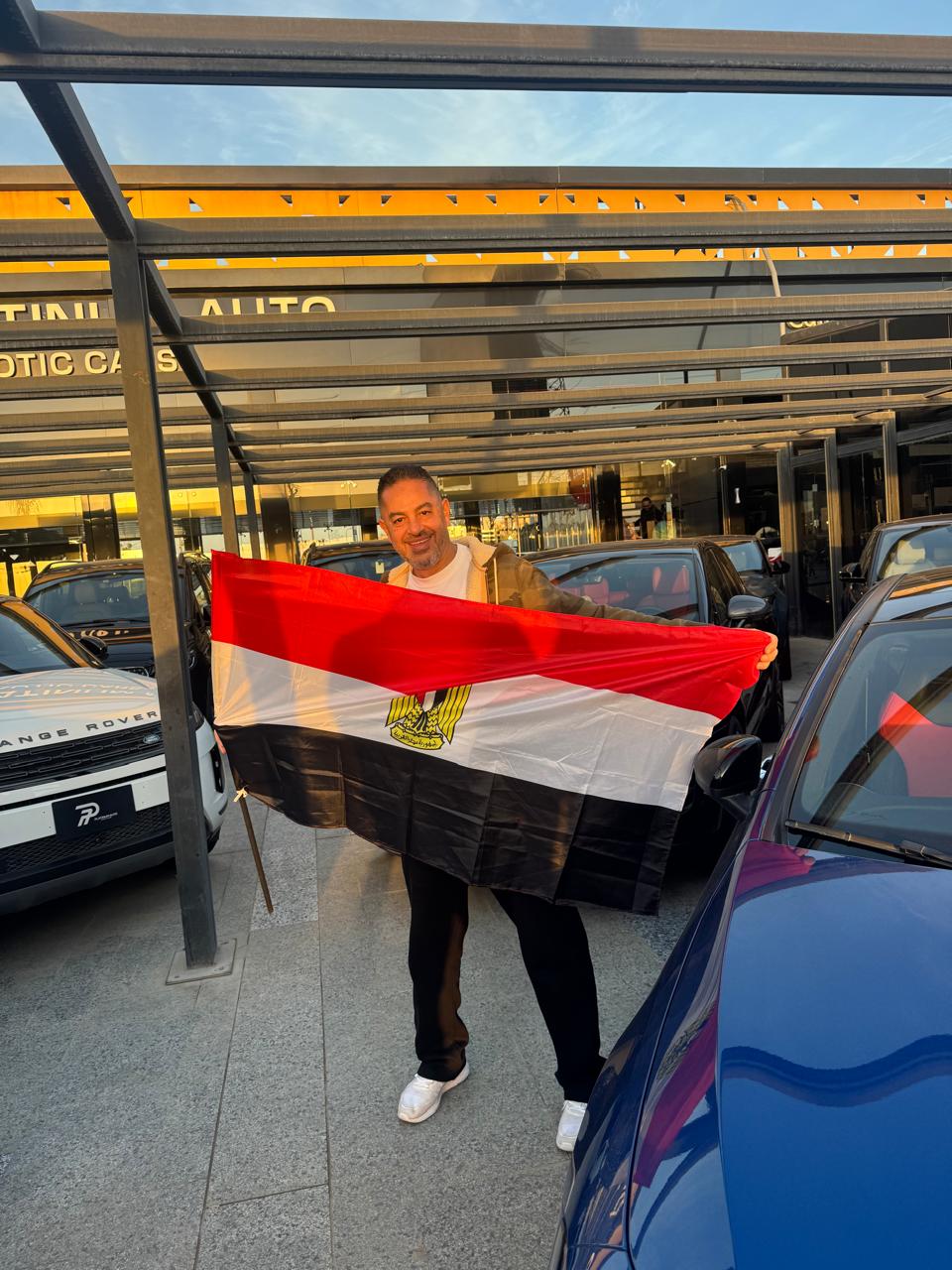 المخرج أحمد شفيق وفريق مسلسل «بيبو» يساندون منتخب مصر قبل مواجهة كوت ديفوار في أمم أفريقيا (1)