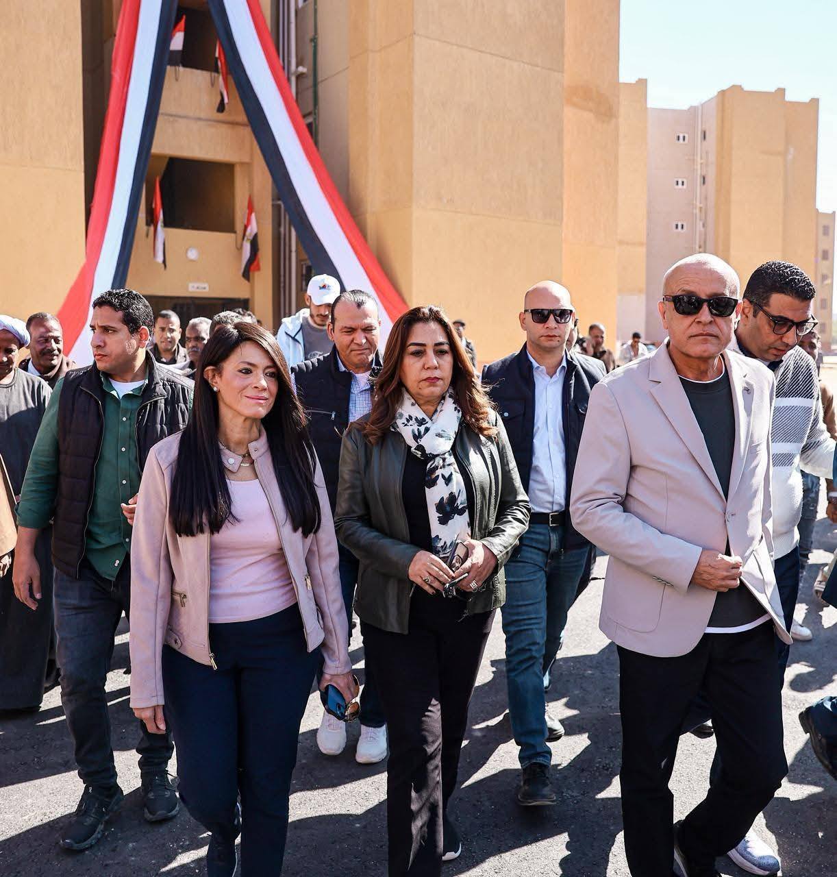 تسليم 100 وحدة سكنية لأهالى الطود بحضور وزراء التنمية المحلية والتعاون الدولى