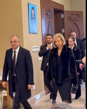 السيدة الاولي نعمت عون