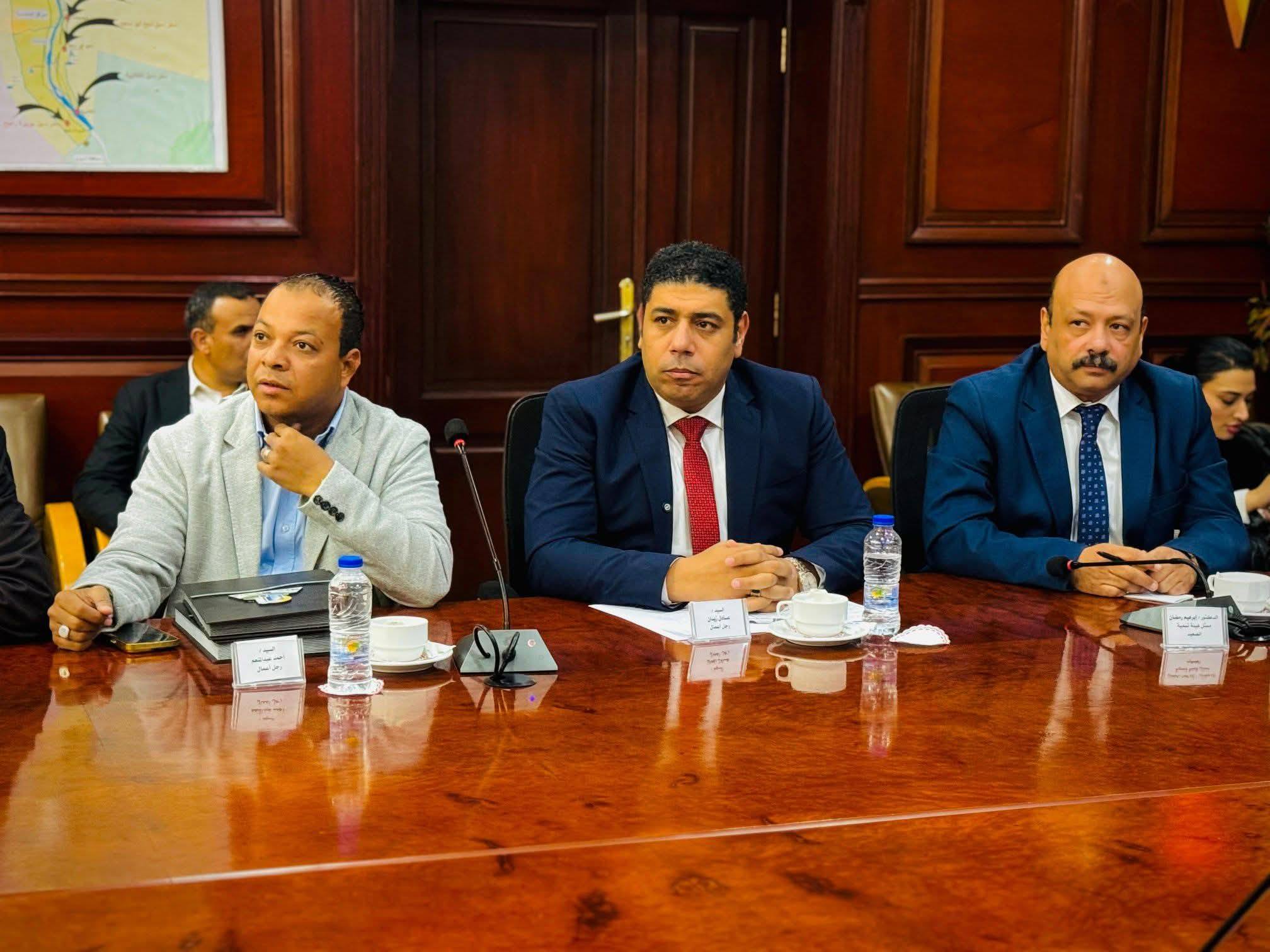 حضور لقاء وزير الإستثمار ومحافظ الأقصر مع قطاع المستثمرين حول الأقصر