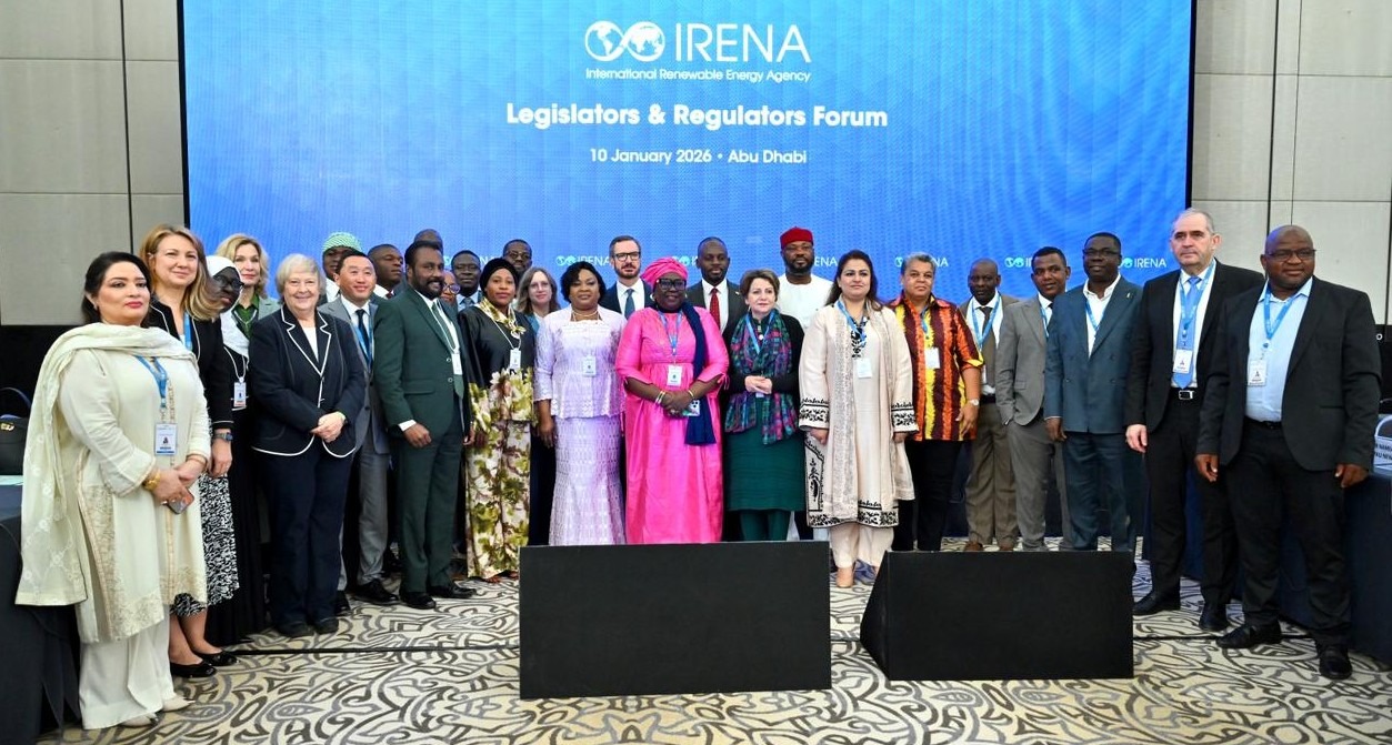 الدورة الخامسة عشرة للجمعية العامة للوكالة الدولية للطاقة المتجددة4