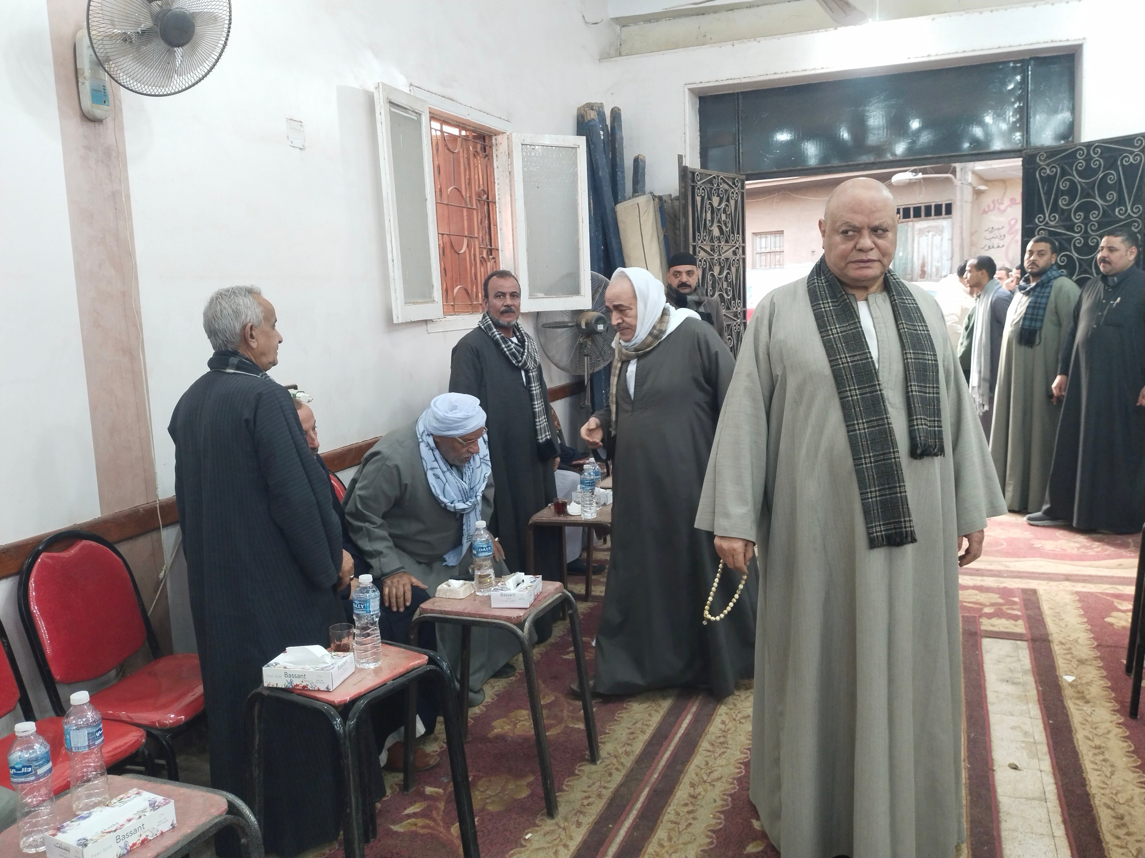 أسرة الشاب تتلقى عزاءه