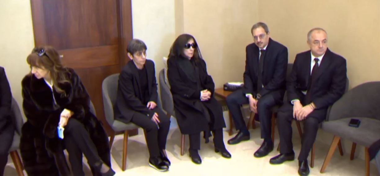 فيروز وابنتتها ريما من عزا ابنها هلي الرحباني