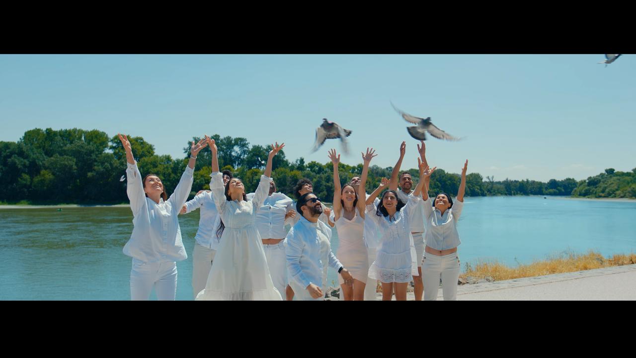 8432fea9-31e2-4e76-9b83-97080206fce3