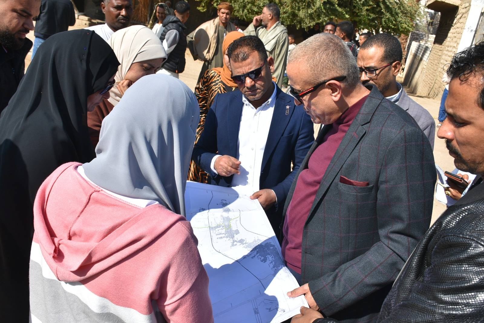 مرور المحافظ على شبكات الإنحدار لمحطة معالجة البغدادي بالمدينة الصناعية