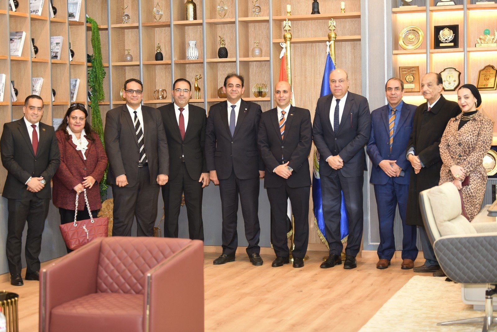 رئيس جامعة بورسعيد ووفد وزير الطيران رئيس جامعة بورسعيد ووفد وزير الطيران