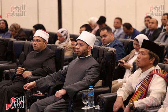 وزير الأوقاف يشهد مؤتمر «المهن في الإسلام»
