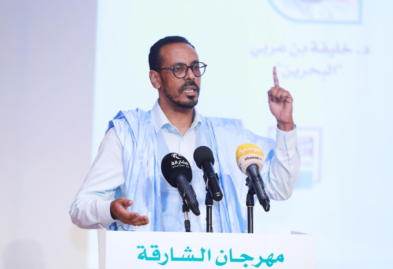 الشاعر محمد ولد أدومو