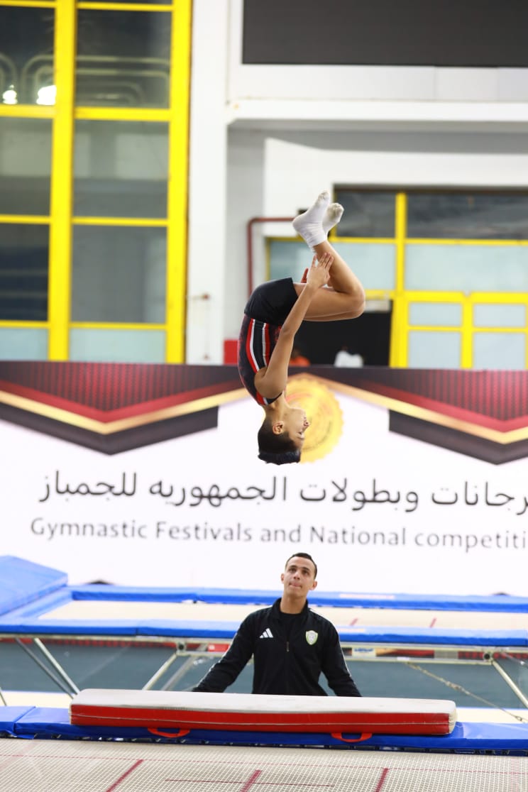يحيي هشام لاعب جمباز الترامبولين  (5)