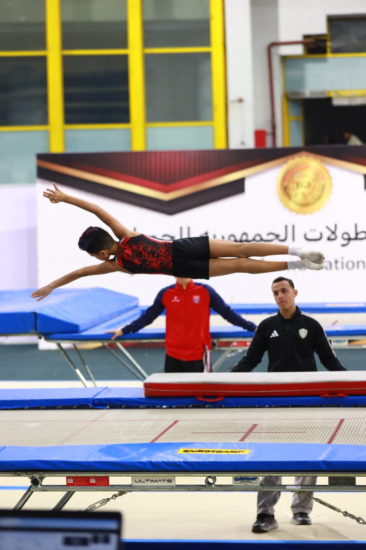 يحيي هشام لاعب جمباز الترامبولين  (3)