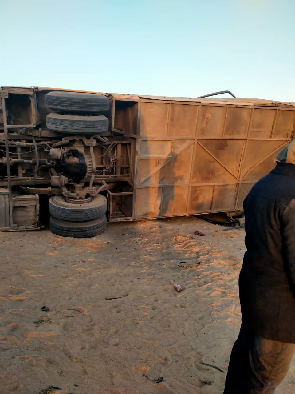 حادث انقلاب أتوبيس بالشرقية (2)