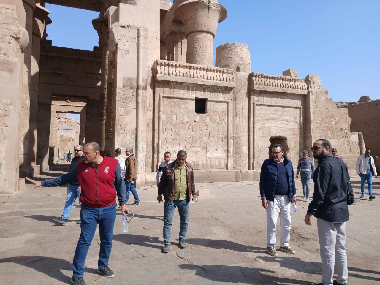 جانب من الجولة