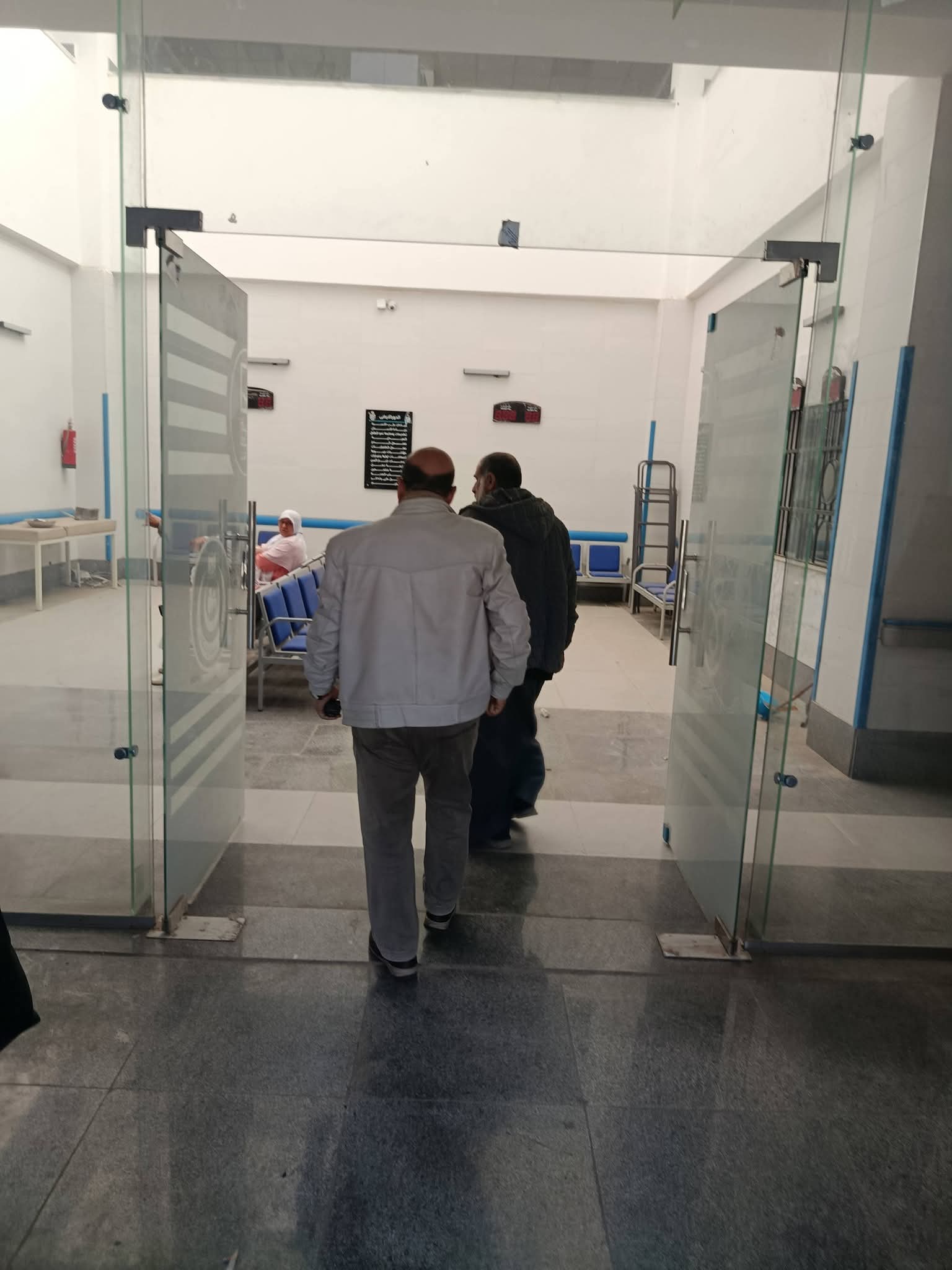 وحدة طب الأسرة تستقبل المرضي 