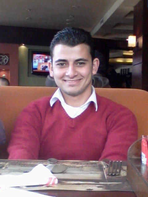 الشهيد عمرو شكرى (2)