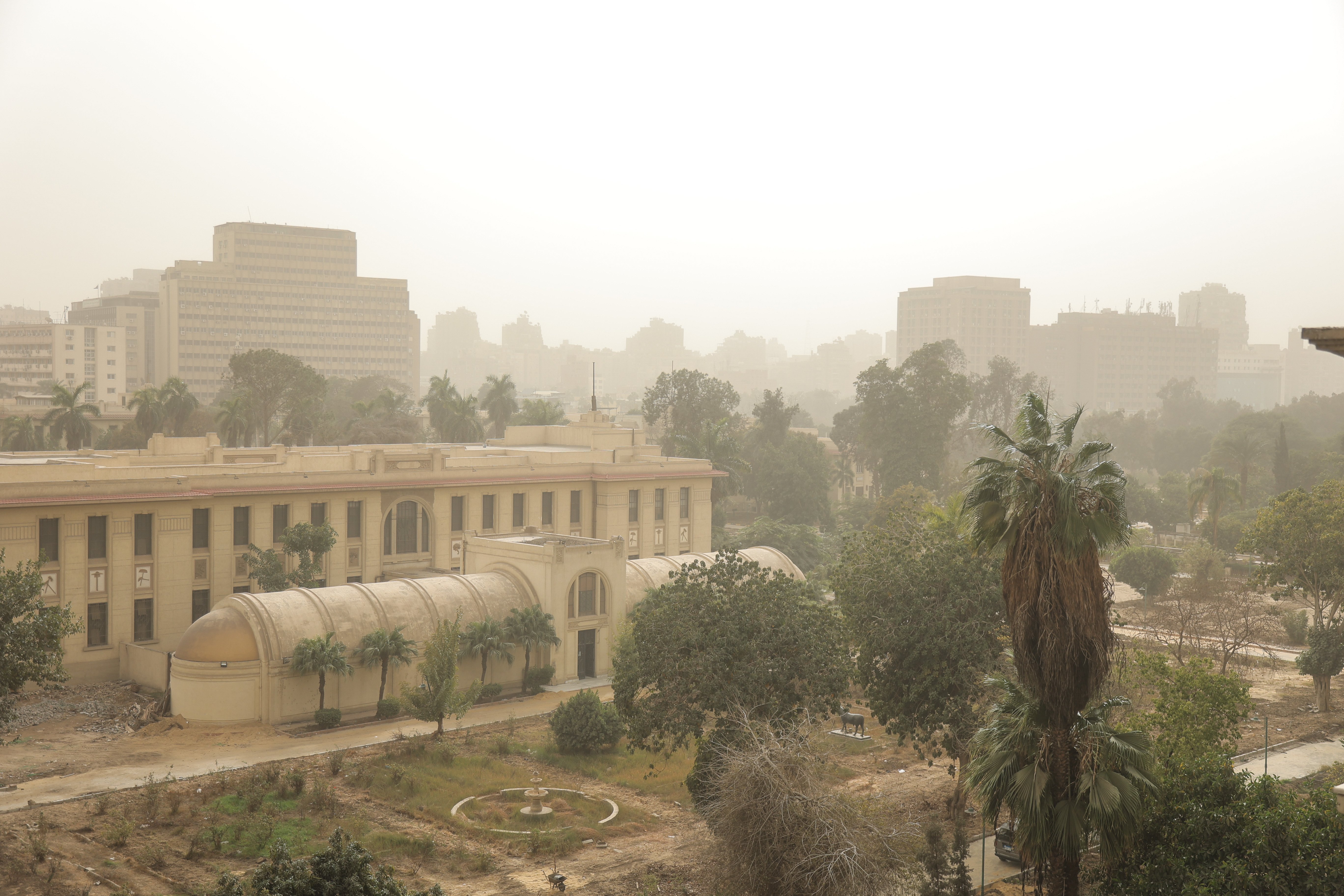 حالة الجو (4)