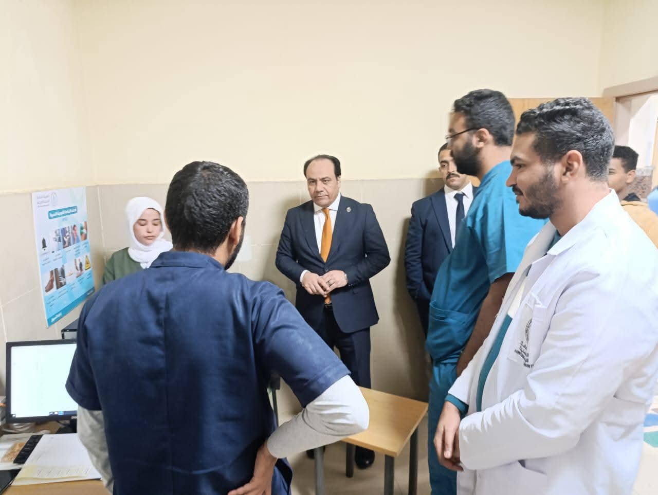 جانب من العمليات داخل مستشفى أسوان التخصصى (2)