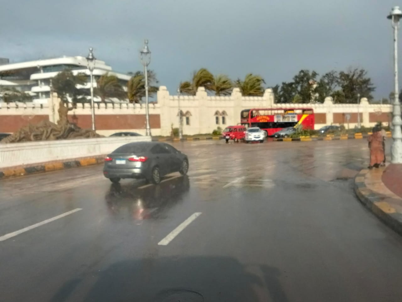 موجه من الطقس السئ