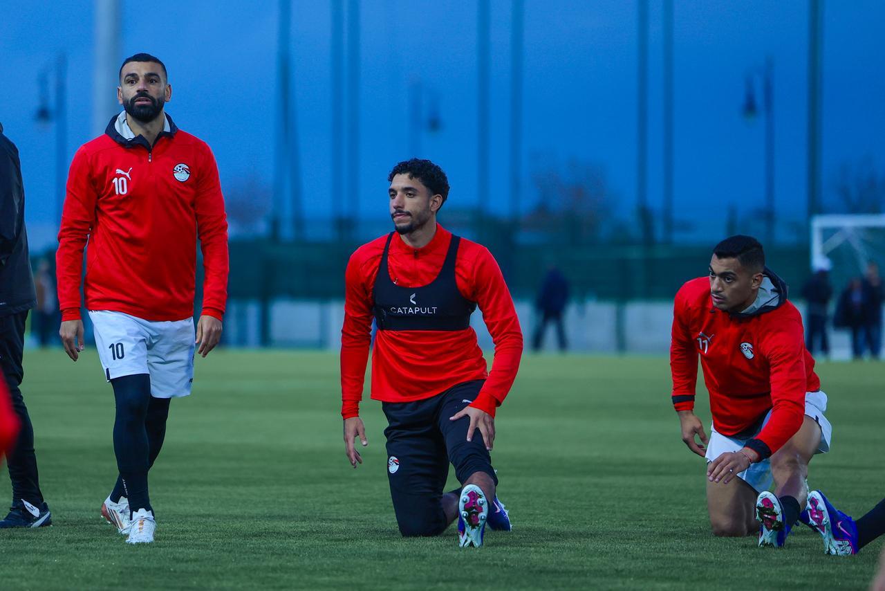 محمد صلاح وعمر مرموش ومصطفى محمد