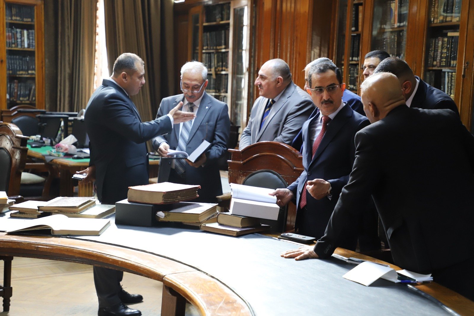 رئيس مجلس القضاء الأعلى يستقبل رئيس محكمة تمييز قوى الأمن الداخلي لجمهورية العراق (1)