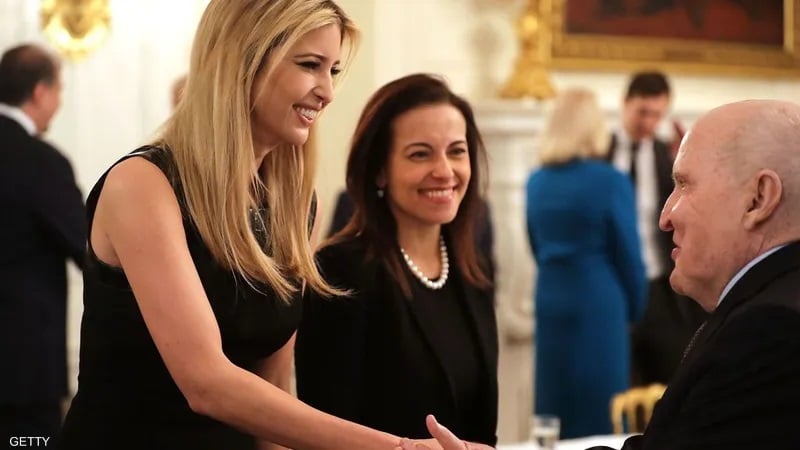 دينا باول مع إيفانكا ترامب