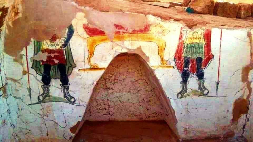 رسومات داخل مقابر بير الشغاله