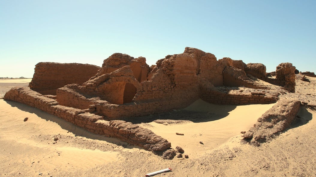 موقع المزوقة من الخارج