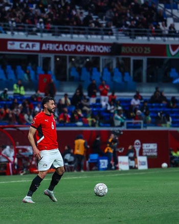 ياسر إبراهيم خلال مباراة السنغال الشوط الأول