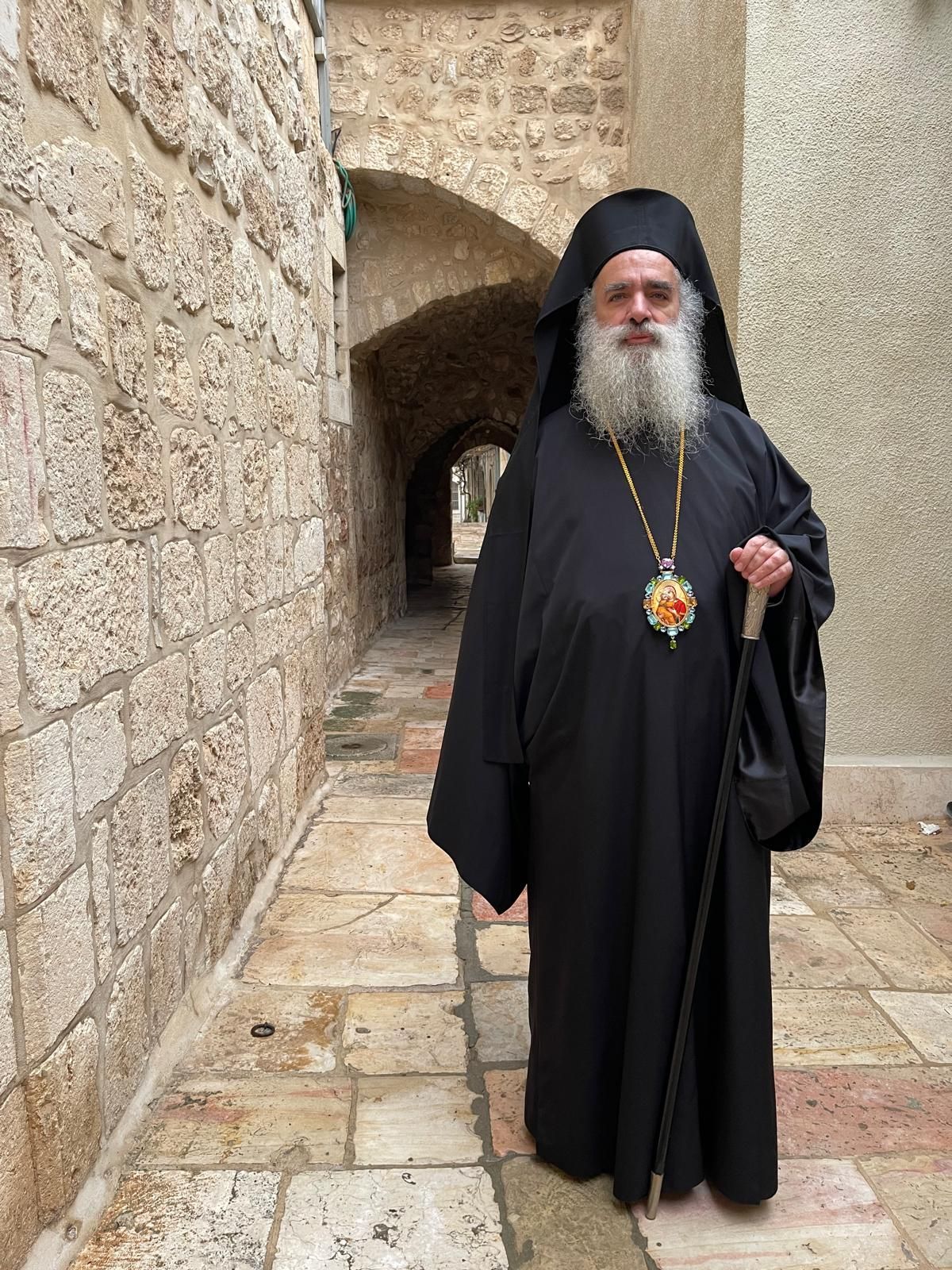 سيادة المطران عطا الله حنا