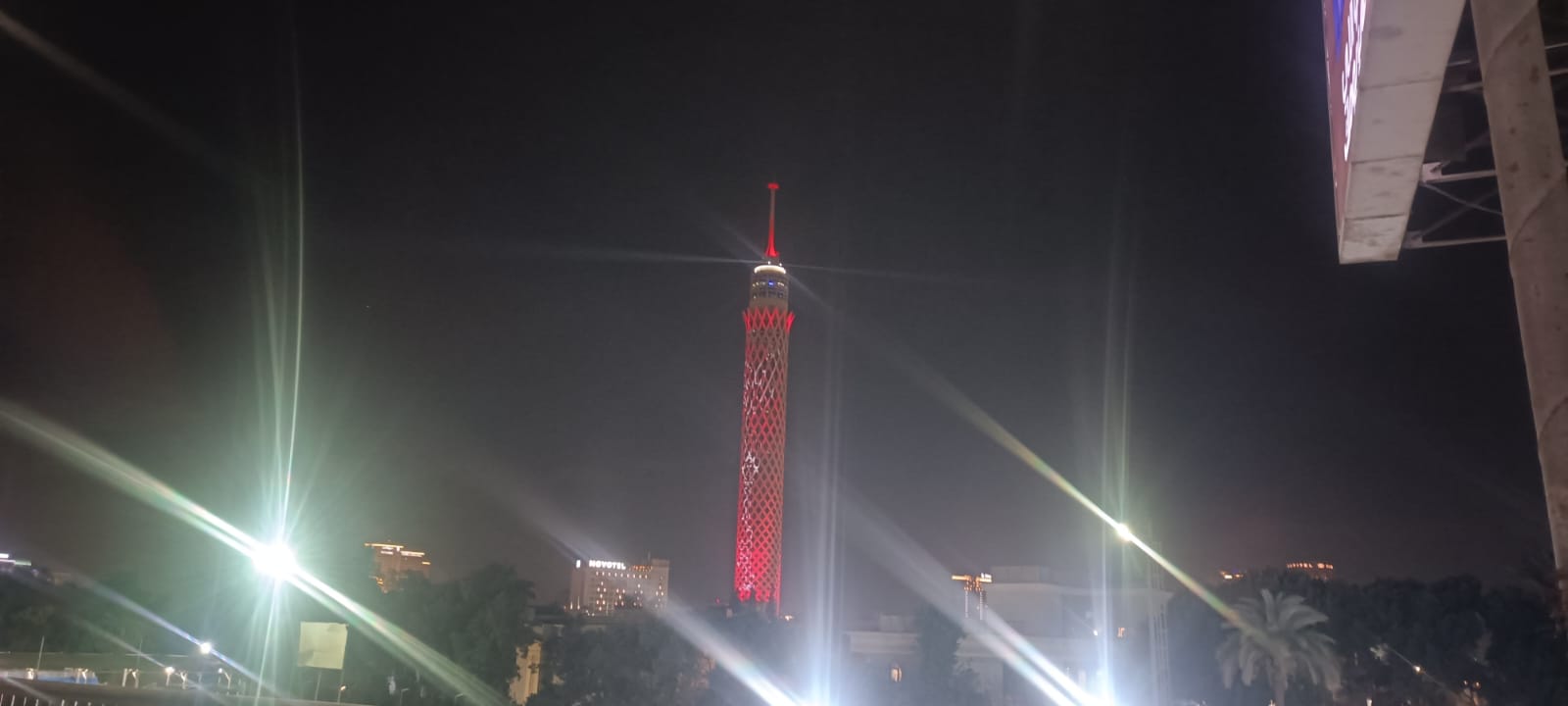 إضاءة برج القاهرة إضاءة برج القاهرة