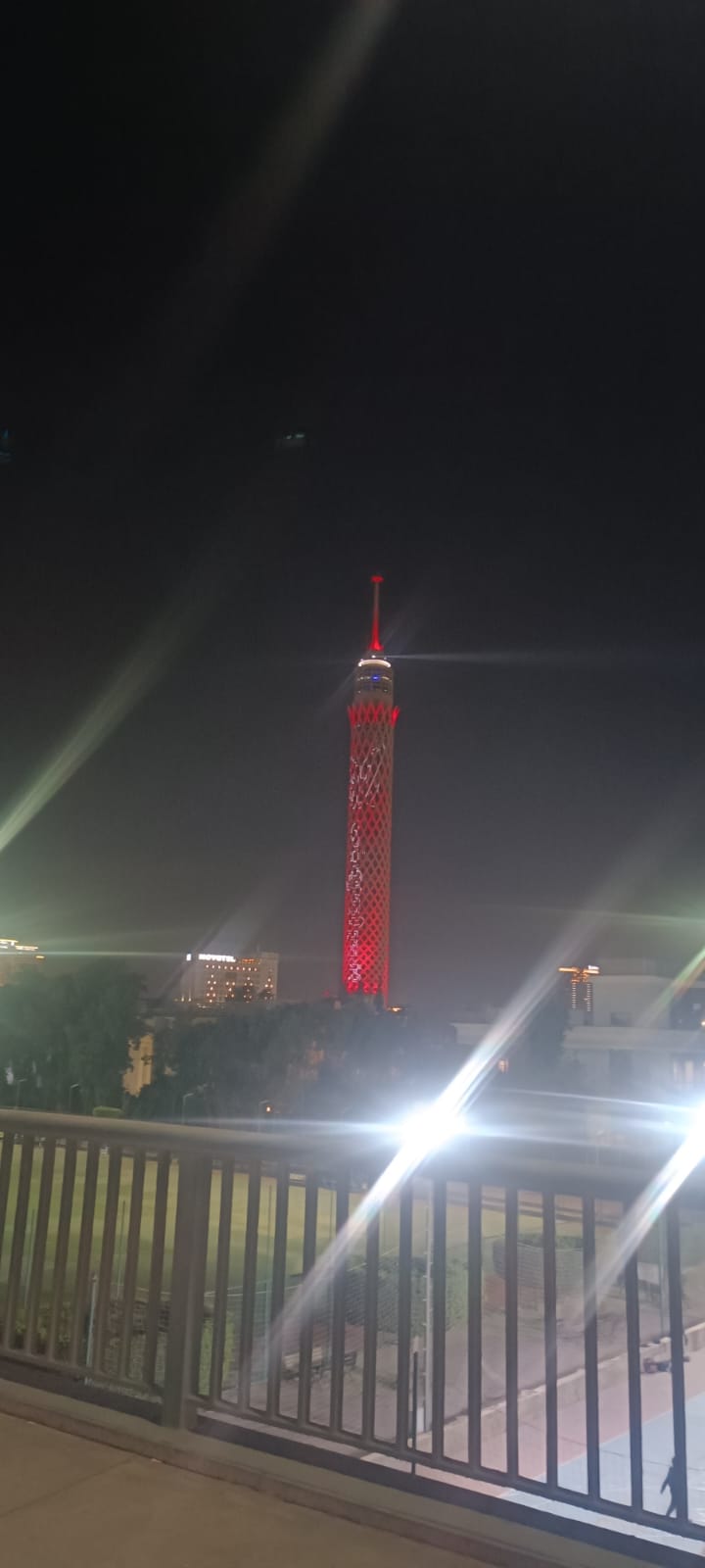 جانب من إضاءة برج القاهرة جانب من إضاءة برج القاهرة