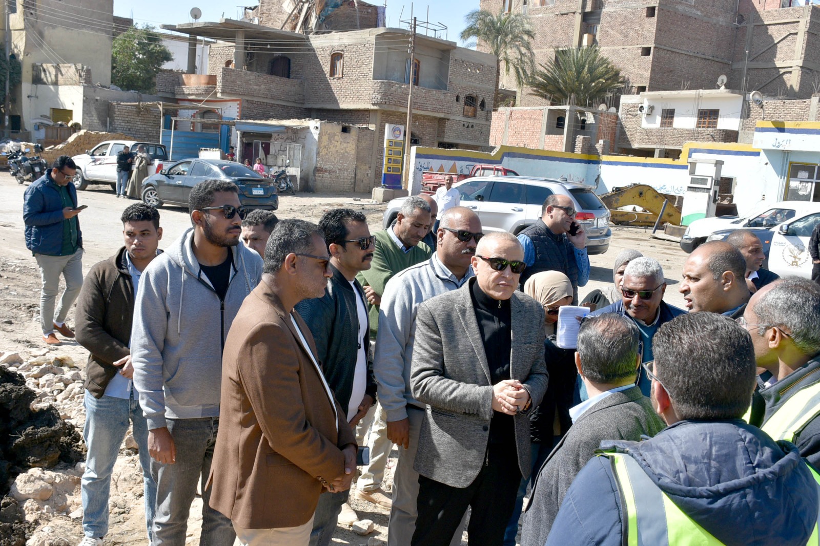 محافظ الأقصر يتابع التوسعات بكورنيش النيل في البر الغربي بالقرنة