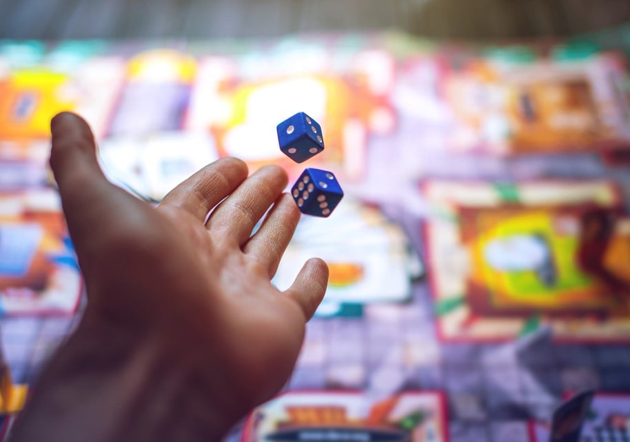 5 أبراج تفضل ألعاب الطاولة 