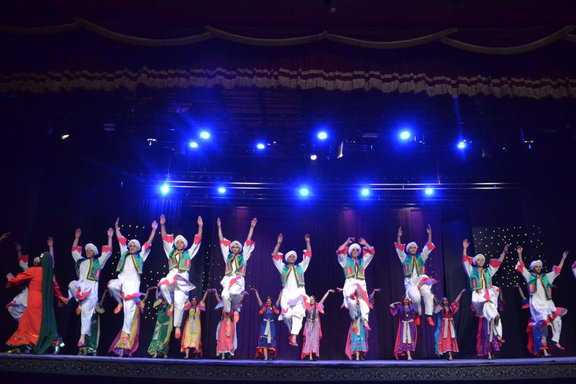 فرقة رضا بالبالون  (1)