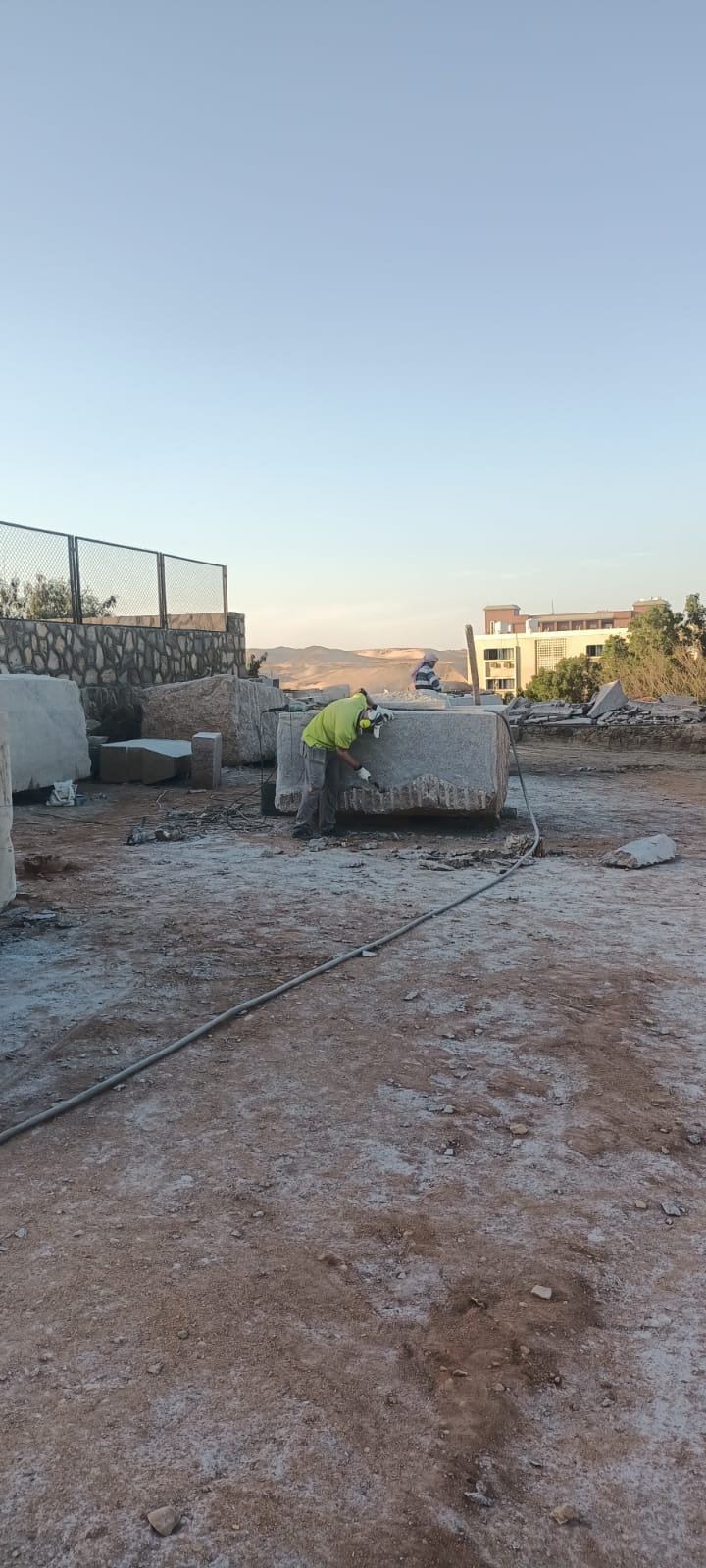 ارض سمبوزيوم