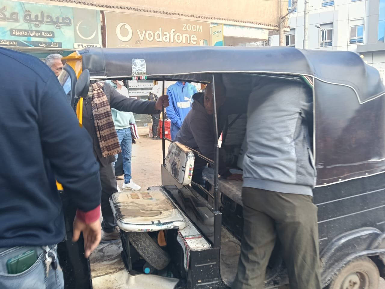 حملة لمصادرة السماعات بالتوك توك