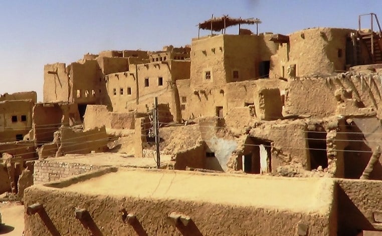 مدينة شالي القديمة وسط واحة سيوة