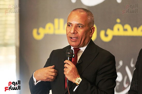 توقيع كتاب أحمد موسى (12)