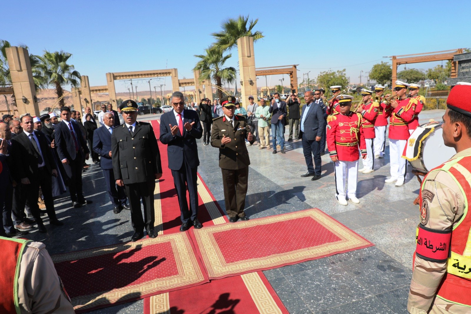 قراءة الفاتحة للشهداء 