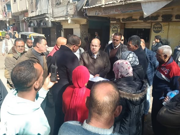 نائب محافظ الجيزة يعاين مقترح تطوير منطقة مزلقان لعبه نائب محافظ الجيزة يعاين مقترح تطوير منطقة مزلقان لعبه